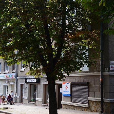 Smart Lägenhet Ternopil Exteriör bild