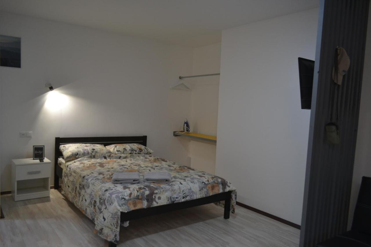 Smart Lägenhet Ternopil Exteriör bild
